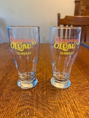 2 Vintage Germaine's Luau Hawaii Too Good to Miss Glasses